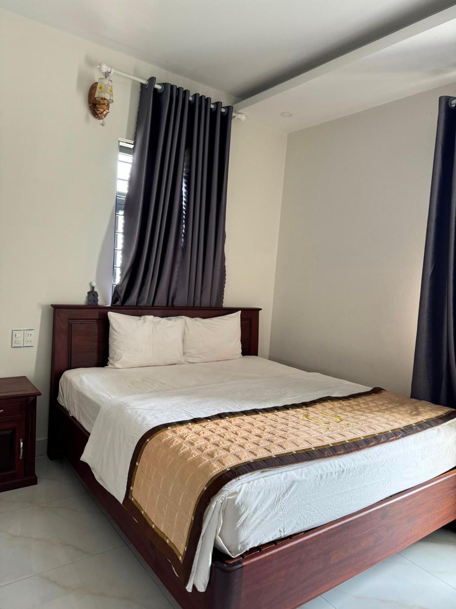 Hoang Khiem Hotel 플레이쿠 외부 사진