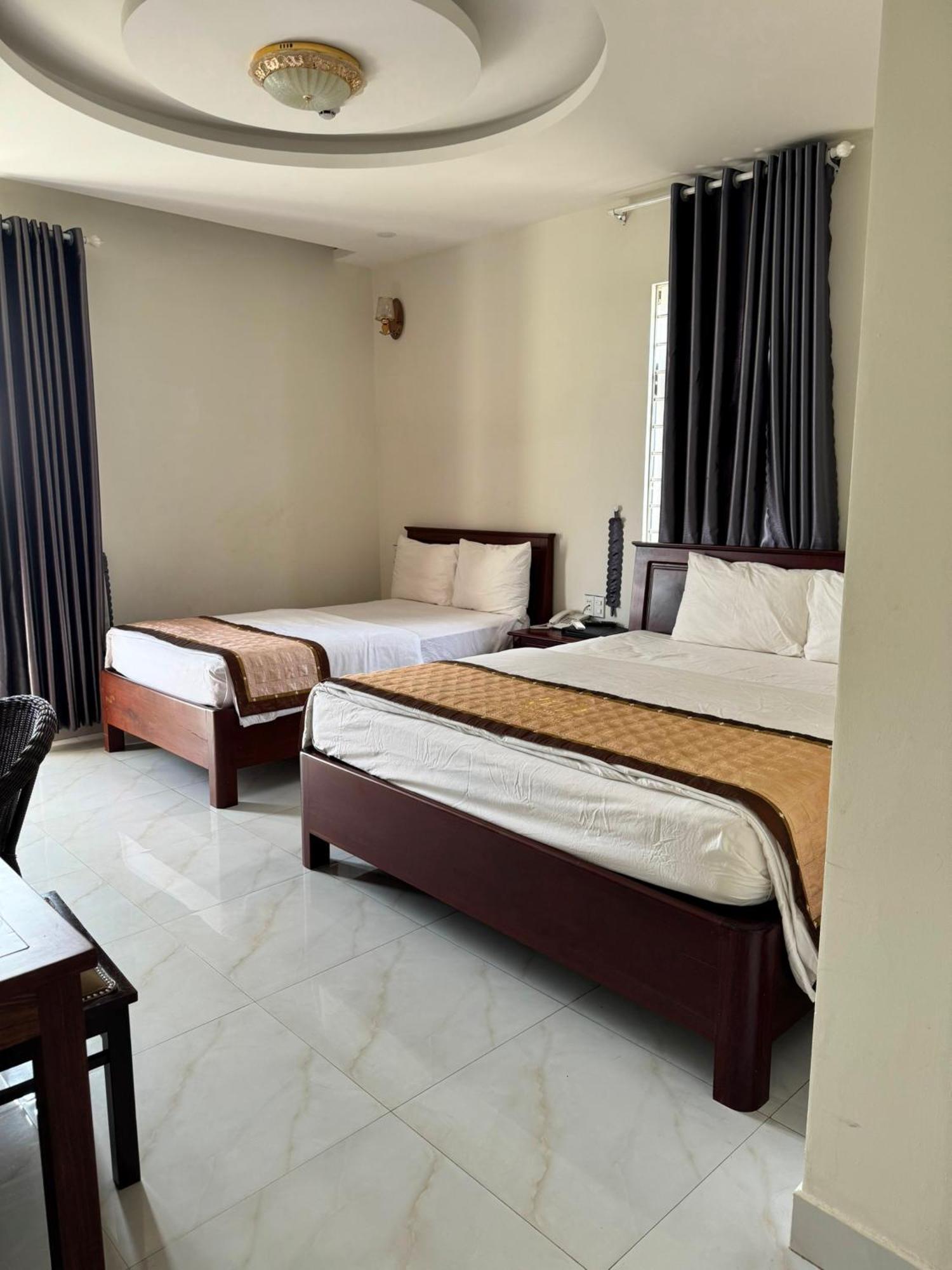 Hoang Khiem Hotel 플레이쿠 외부 사진