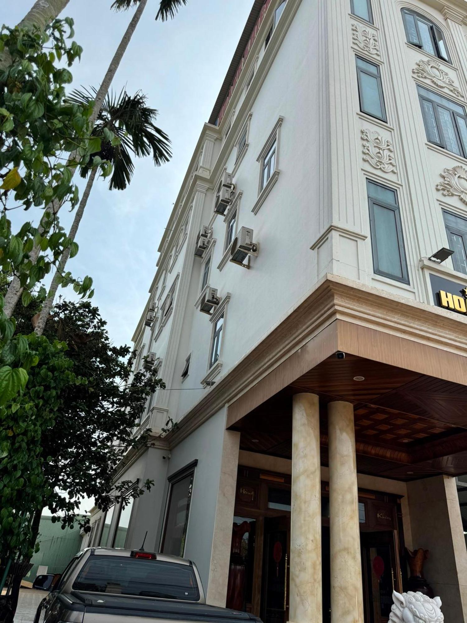 Hoang Khiem Hotel 플레이쿠 외부 사진